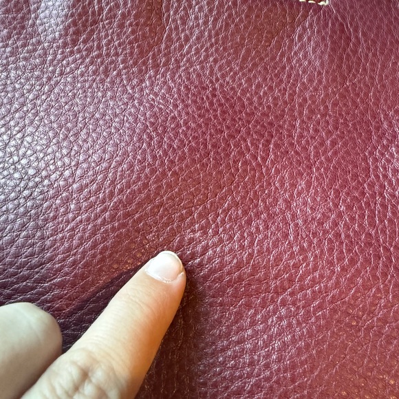 Michael Kors burgundy shoulder bag - Picture 6 of 12